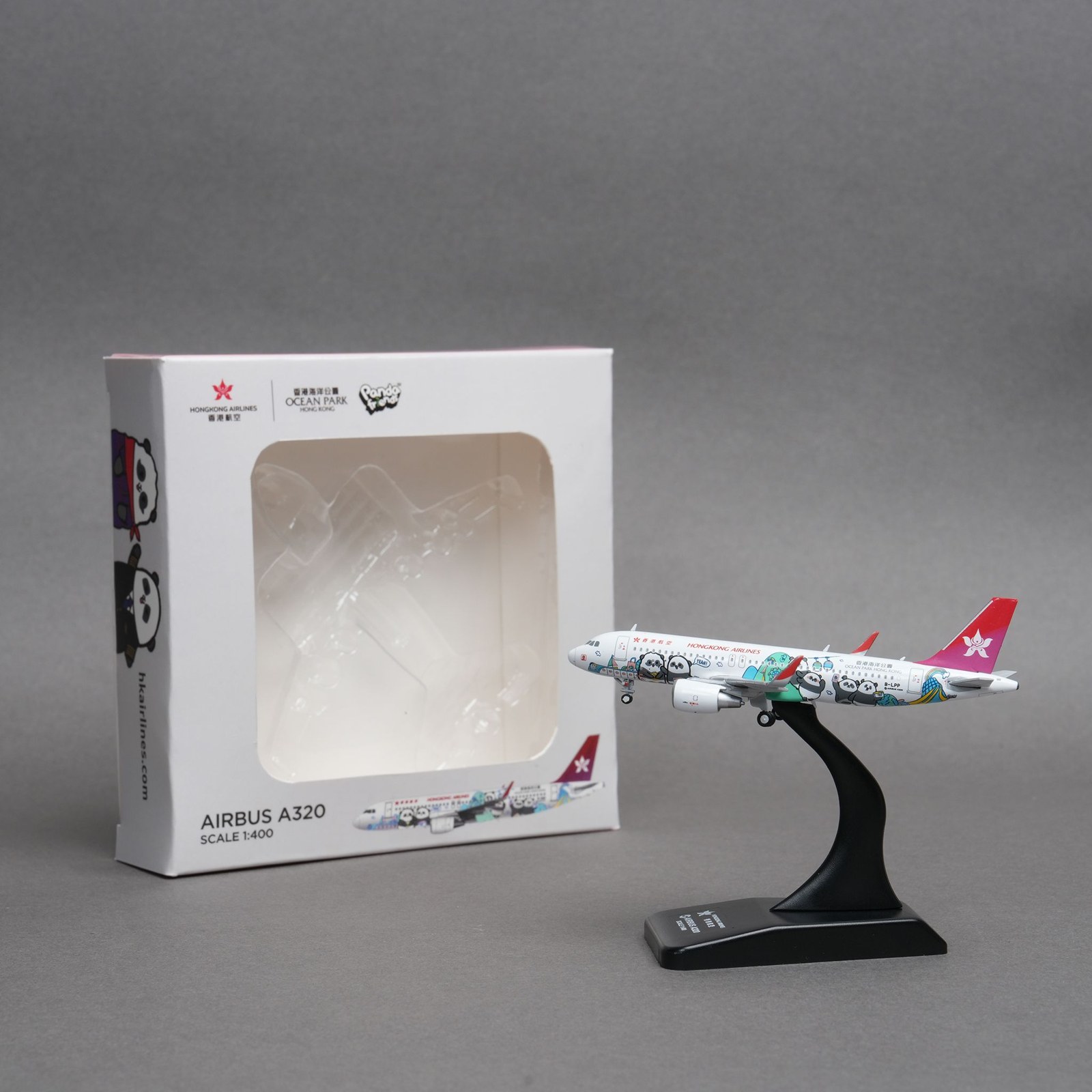 Hong Kong Airlines x Ocean Park Panda Friends| A320 1:400 Limited Edition Livery Aircraft
